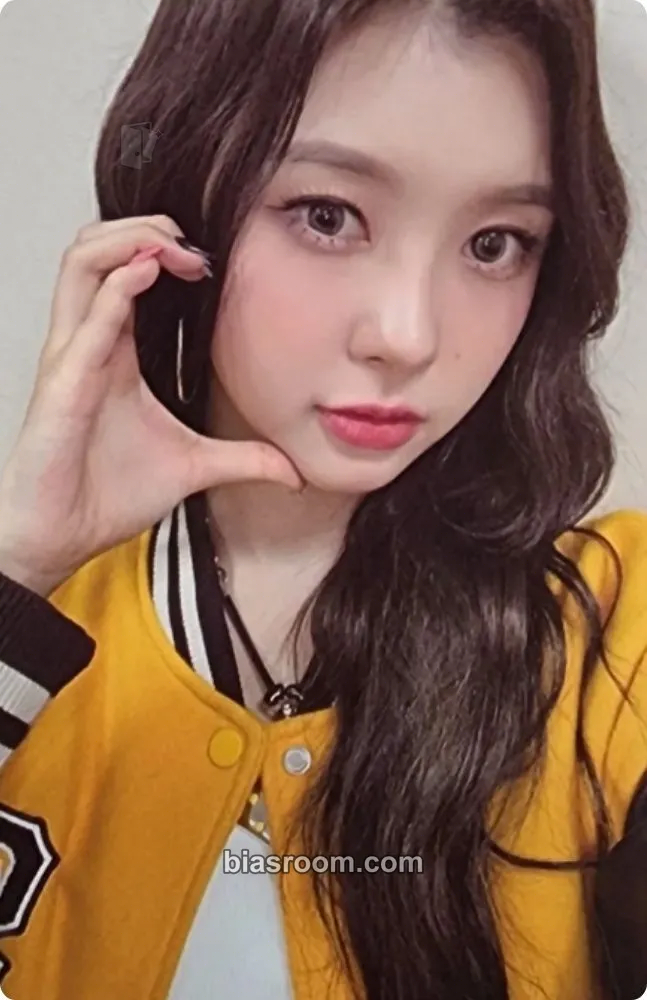 Dayeon LOVESTRUCK! Photocard - Kep1er - Kep1er K-pop photocard