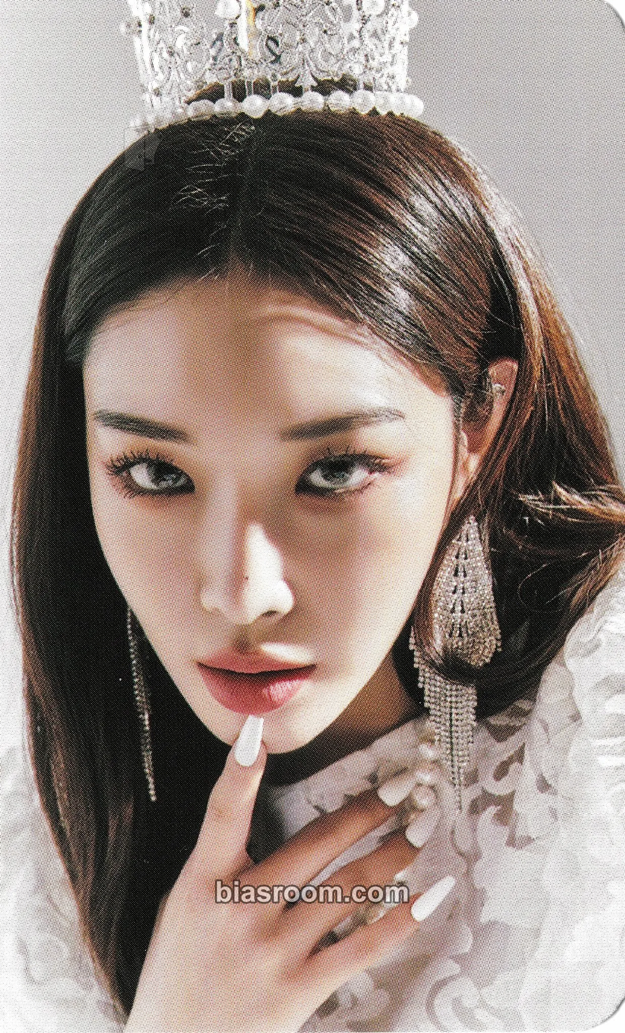 Chung Ha Healing Time with ChungHa Photocard - Chung Ha K-pop photocard