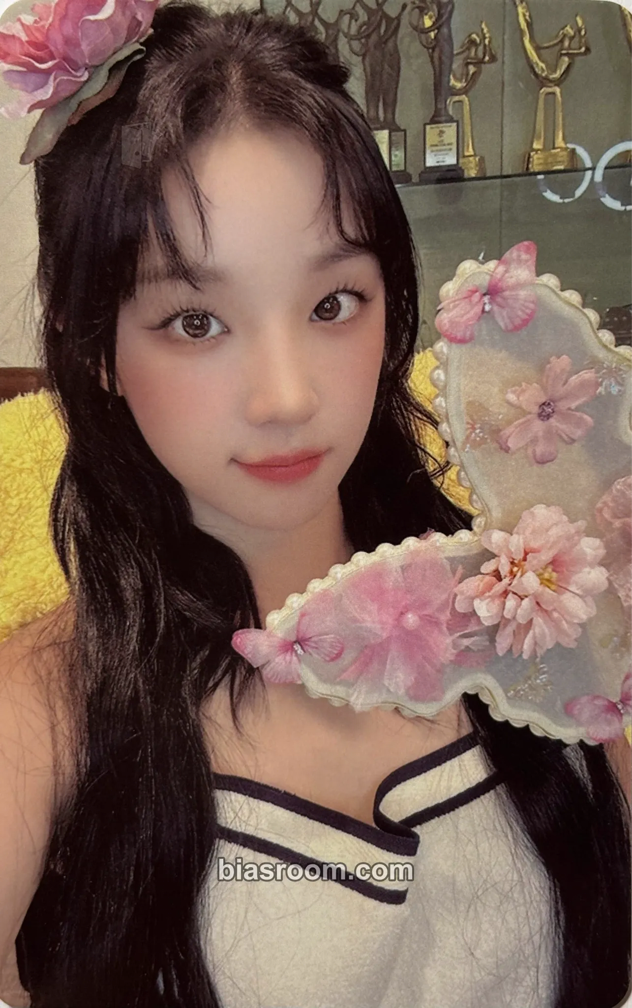 Yuqi I Sway Photocard - i-dle - i-dle K-pop photocard