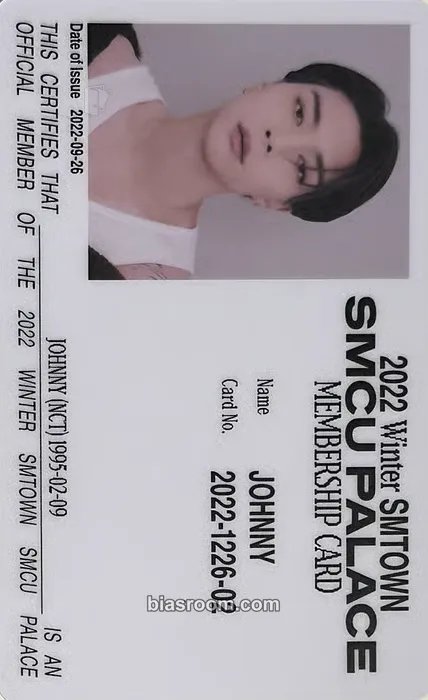 Johnny 2022 Winter SMTOWN: SMCU PALACE Photocard - NCT - NCT K-pop photocard