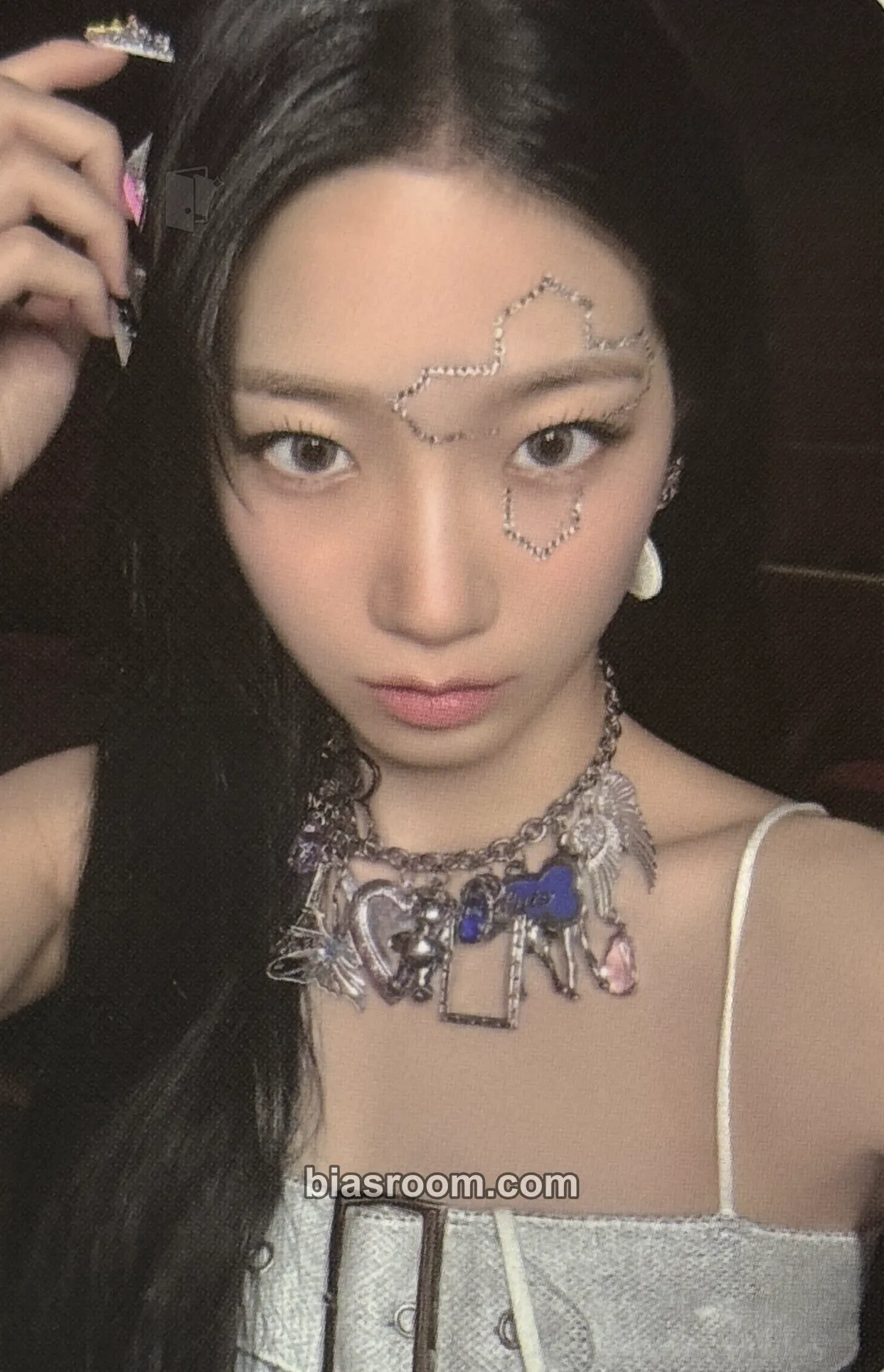 Kazuha EASY Photocard - LE SSERAFIM - LE SSERAFIM K-pop photocard