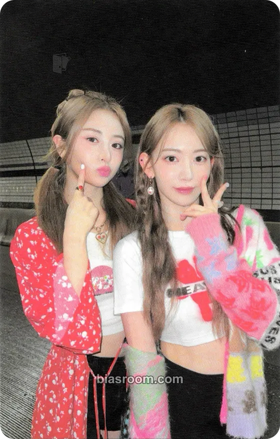 ANTIFRAGILE Photocard - LE SSERAFIM - LE SSERAFIM K-pop photocard