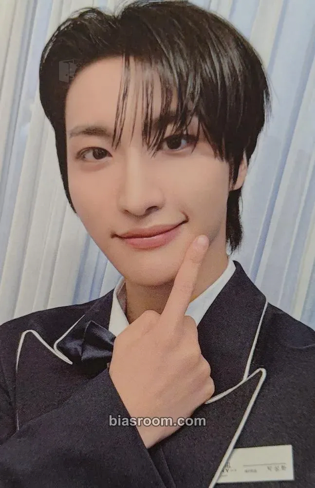 Seonghwa 6th Atiny Membership kit - The Grand Hotel Atiny Photocard - ATEEZ - ATEEZ K-pop photocard