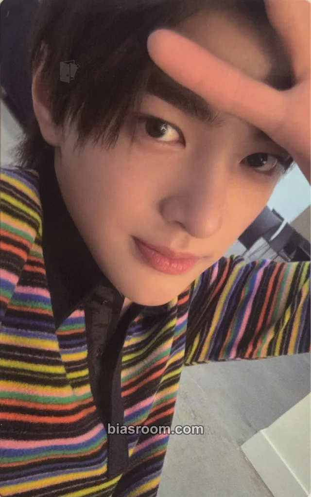 CORTIS - Keonho - COLOUR OUTSIDE THE LINES  Album pre-order benefit weverse shop