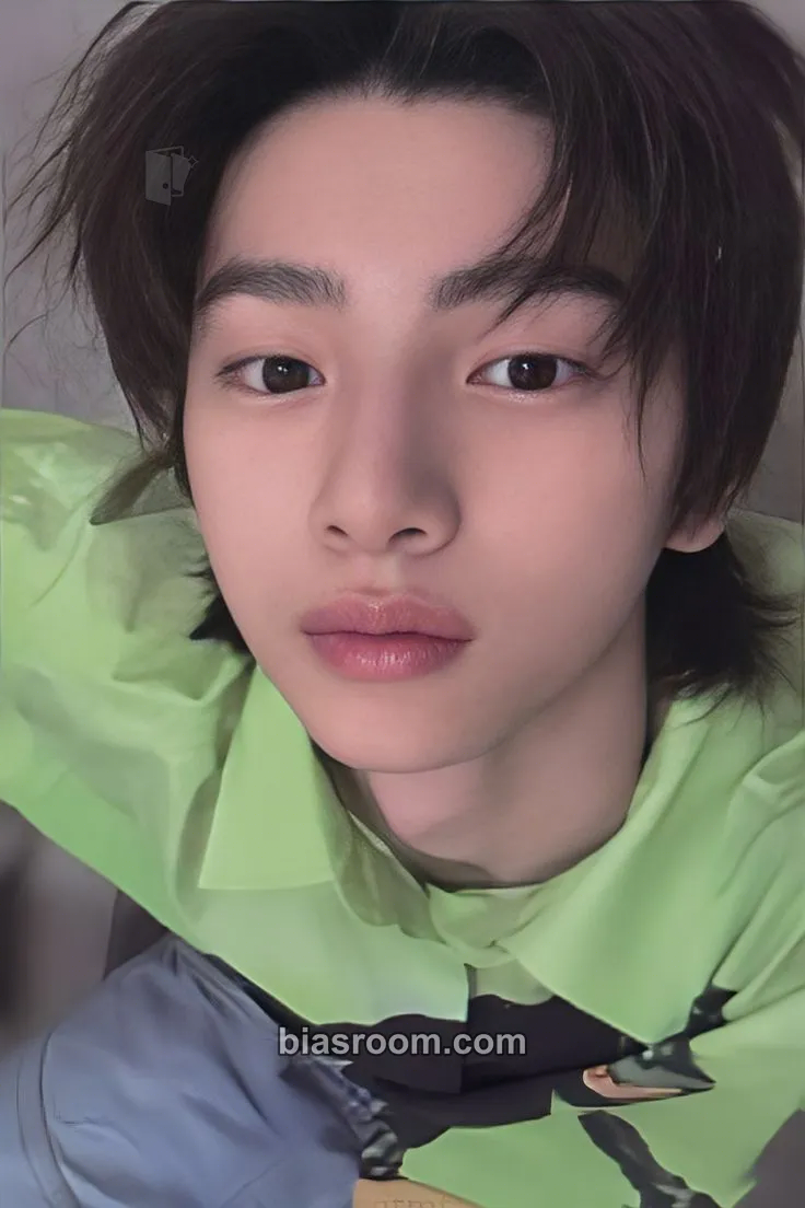 Juhoon COLOR OUTSIDE THE LINES Photocard - CORTIS - CORTIS K-pop photocard