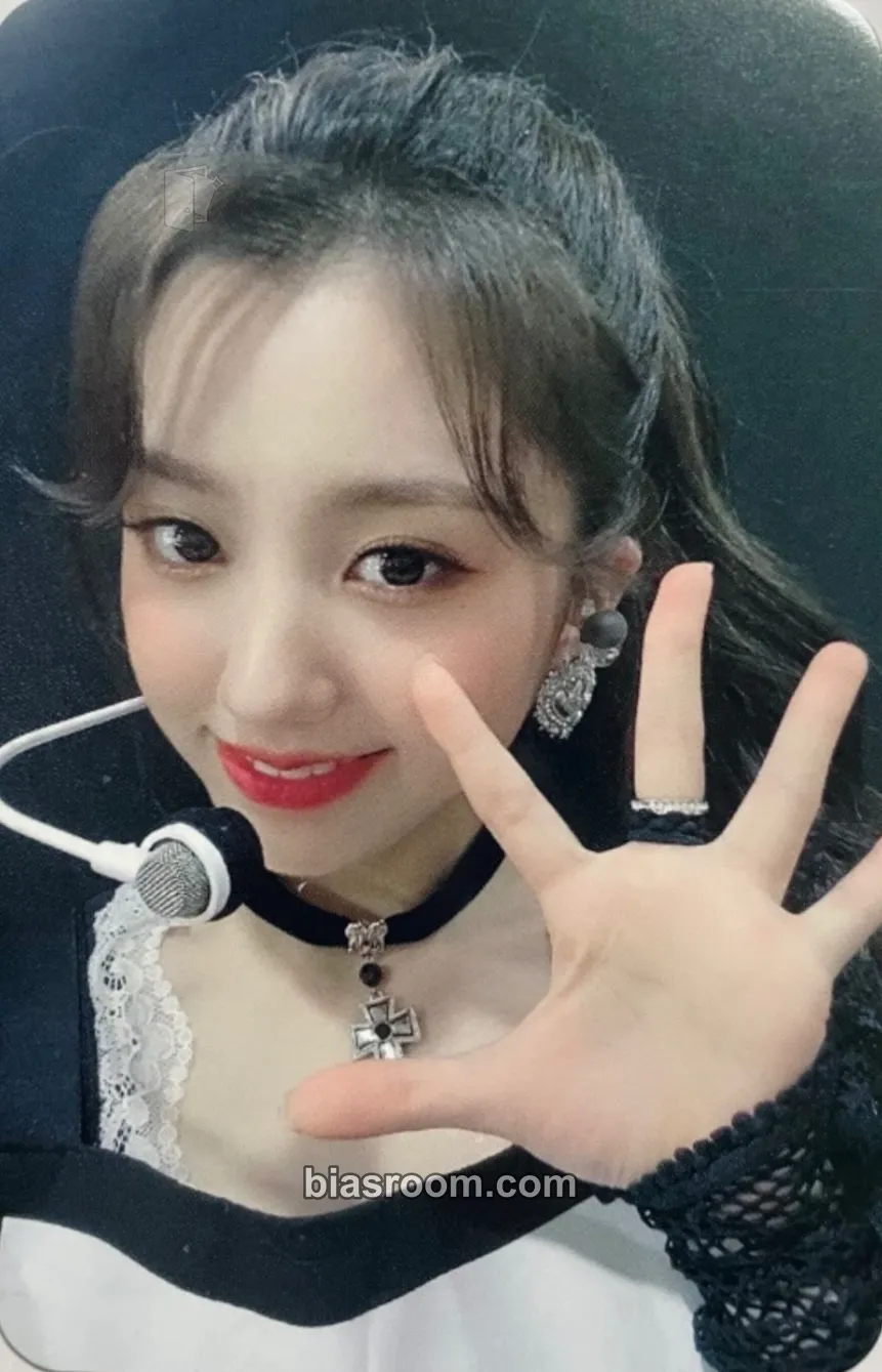 Yeseo First Impact Photocard - Kep1er - Kep1er K-pop photocard