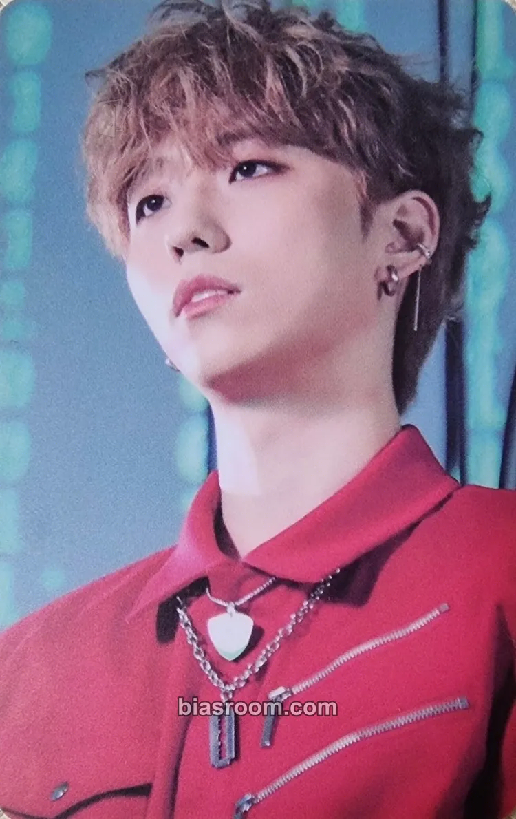 Gunil Hello, World! Photocard - Xdinary Heroes - Xdinary Heroes K-pop photocard