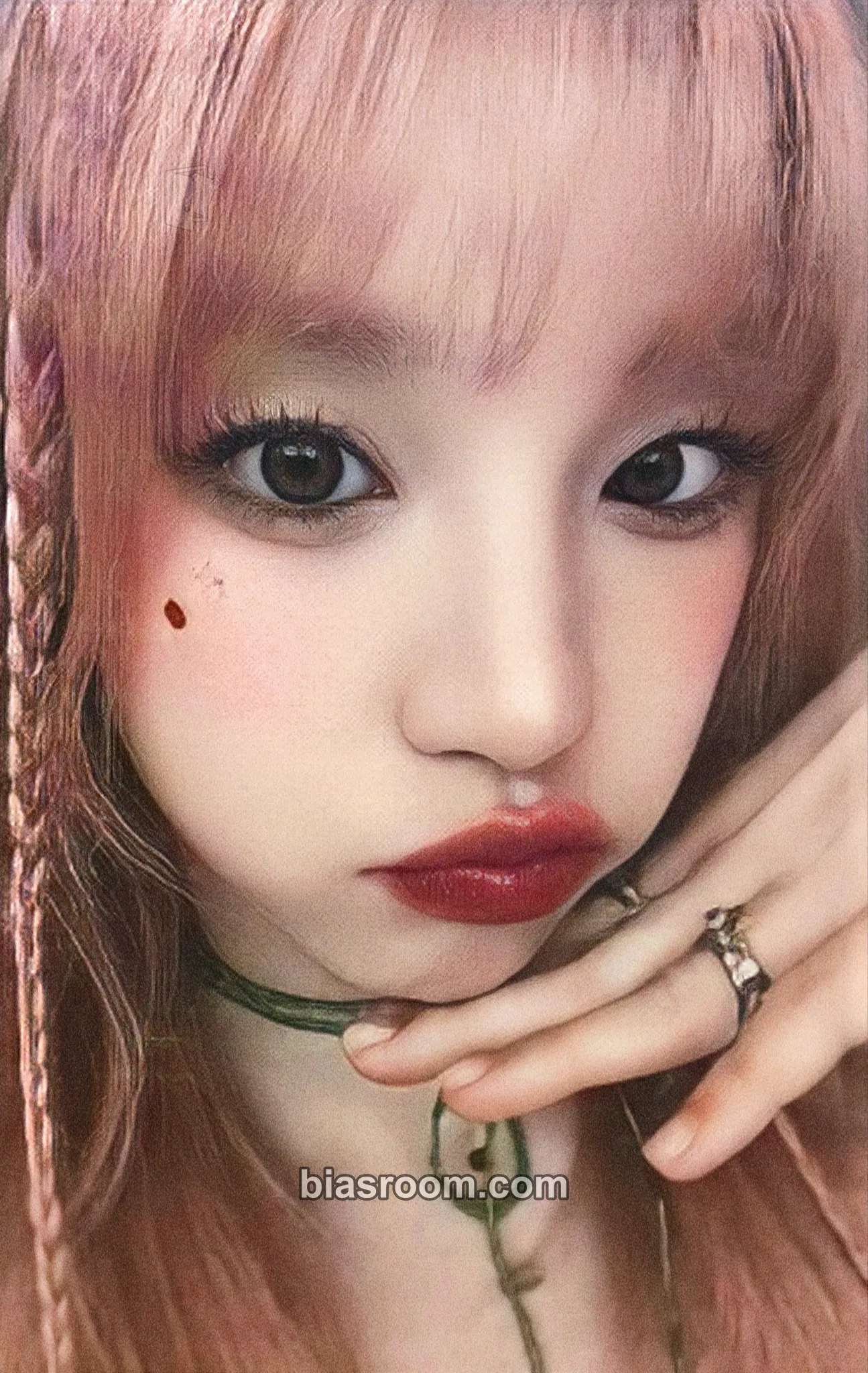 Yuqi I Sway Photocard - i-dle - i-dle K-pop photocard