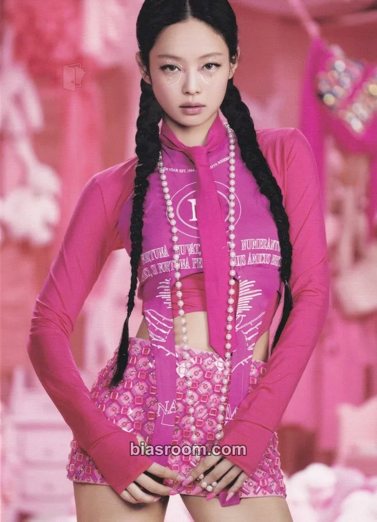 Jennie BORN PINK Photocard - BLACKPINK - BLACKPINK K-pop photocard