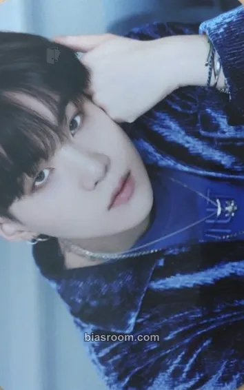 SUGA Cubic Painting Photocard - BTS - BTS K-pop photocard