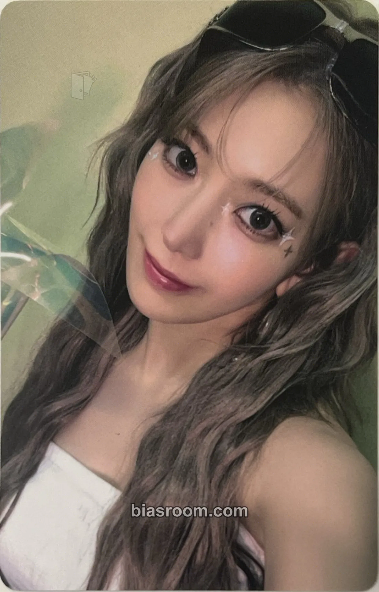 Sakura CRAZY Photocard - LE SSERAFIM - LE SSERAFIM K-pop photocard