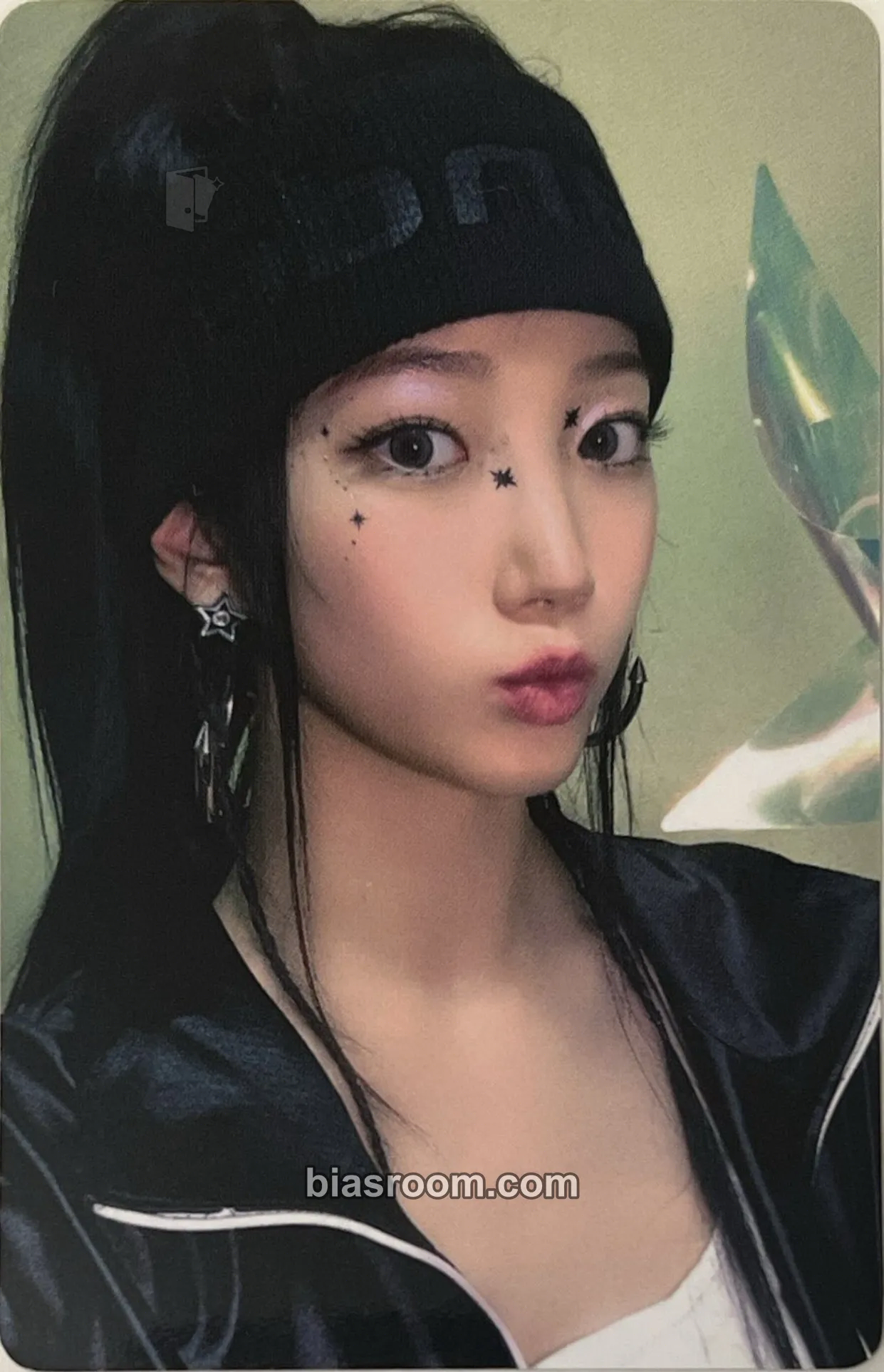 Kazuha CRAZY Photocard - LE SSERAFIM - LE SSERAFIM K-pop photocard