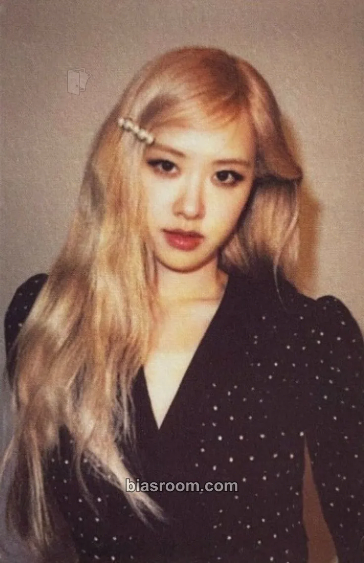 Rosé 2022 Welcoming Collection Photocard - BLACKPINK - BLACKPINK K-pop photocard