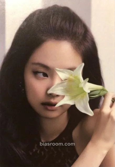 Jennie 2022 Welcoming Collection Photocard - BLACKPINK - BLACKPINK K-pop photocard
