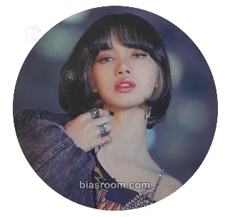 Lisa The Album (JP Ver.) Photocard - BLACKPINK - BLACKPINK K-pop photocard