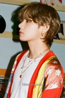 V Cubic Painting Photocard - BTS - BTS K-pop photocard