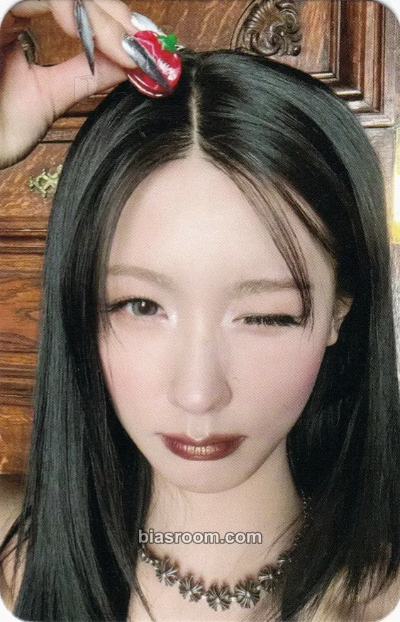 Miyeon We are Photocard - i-dle - i-dle K-pop photocard
