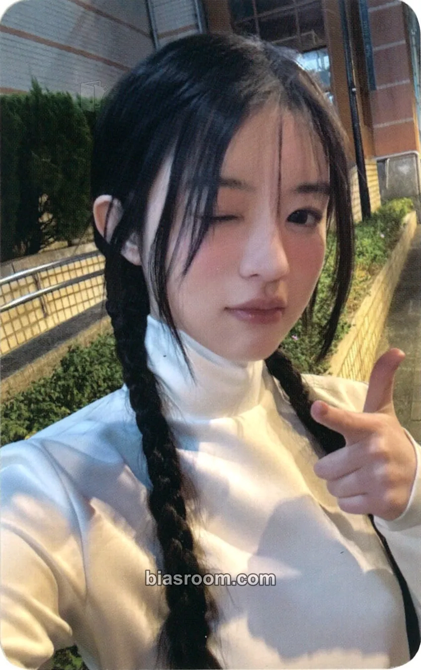 Minju SUPER REAL ME Photocard - ILLIT - ILLIT K-pop photocard
