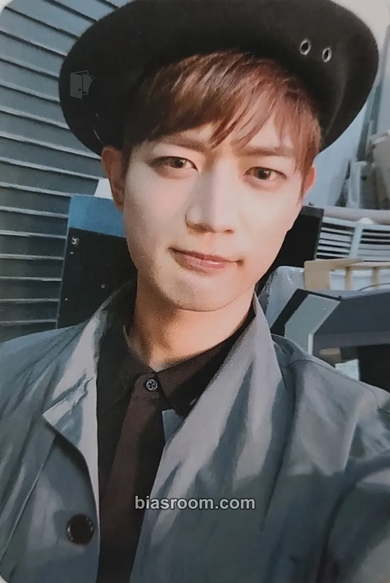 Minho The Story of Light Ep. 3 - The 6th Album Photocard - SHINee - SHINee K-pop photocard