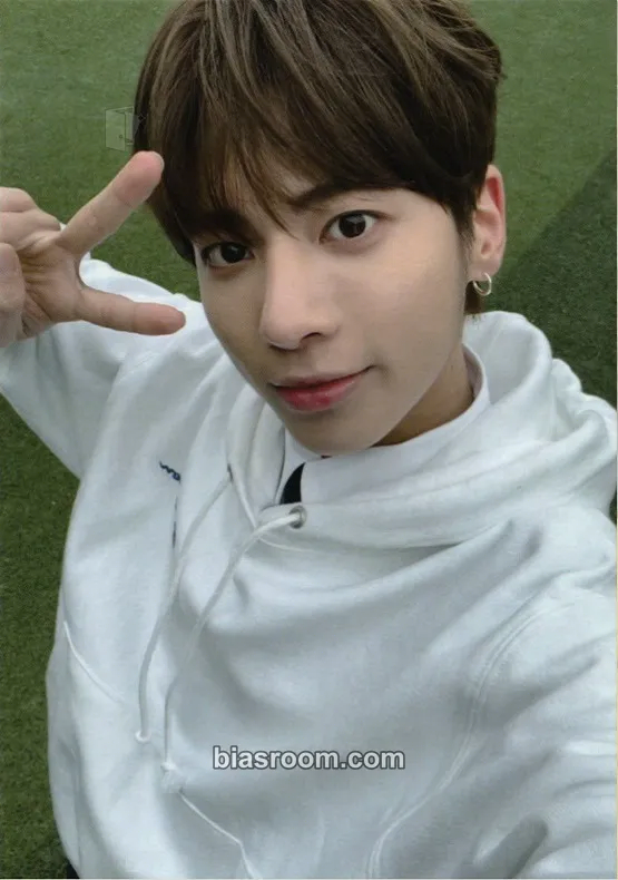 Taehyun 2020 Fanlive Dream X Together Photocard - TOMORROW X TOGETHER - TOMORROW X TOGETHER K-pop photocard