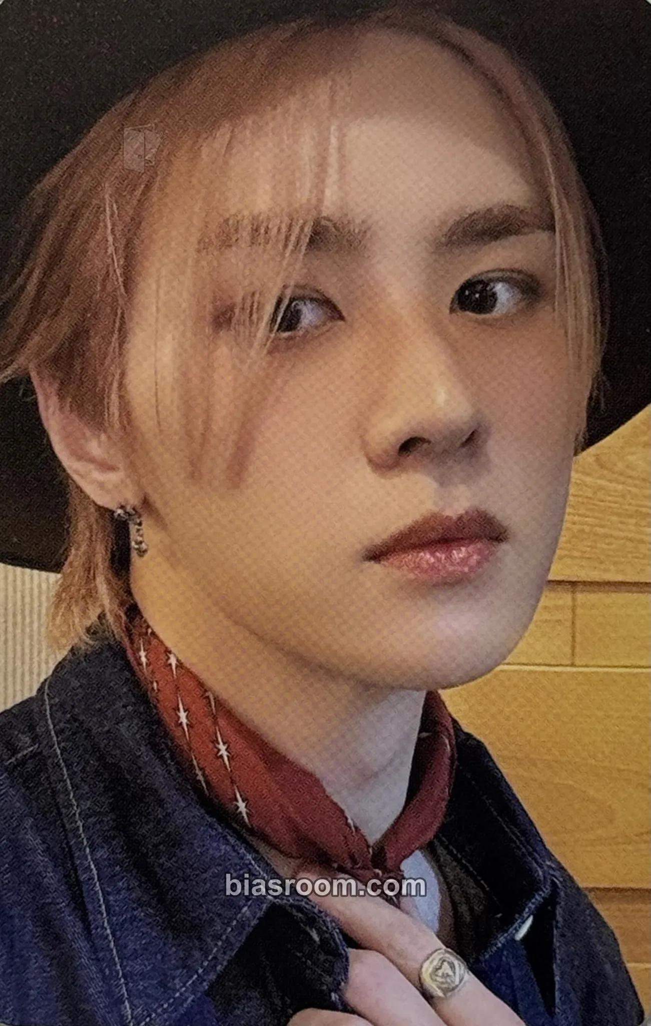 Kun Give Me That Photocard - WayV - WayV K-pop photocard