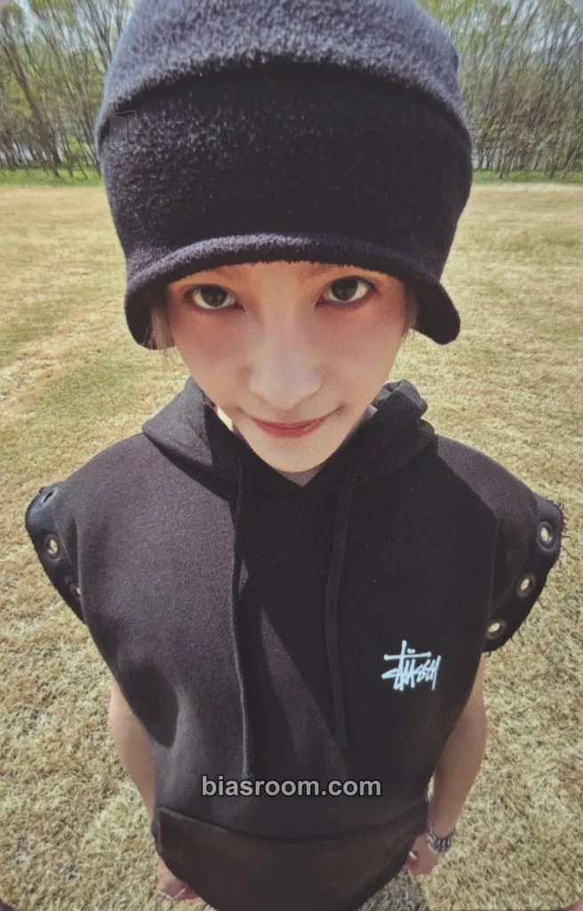 Yangyang Give Me That Photocard - WayV - WayV K-pop photocard