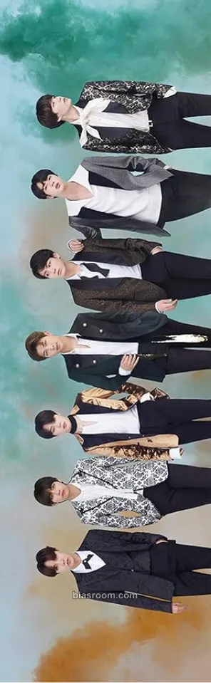 VT Cosmetics Photocard - BTS - BTS K-pop photocard