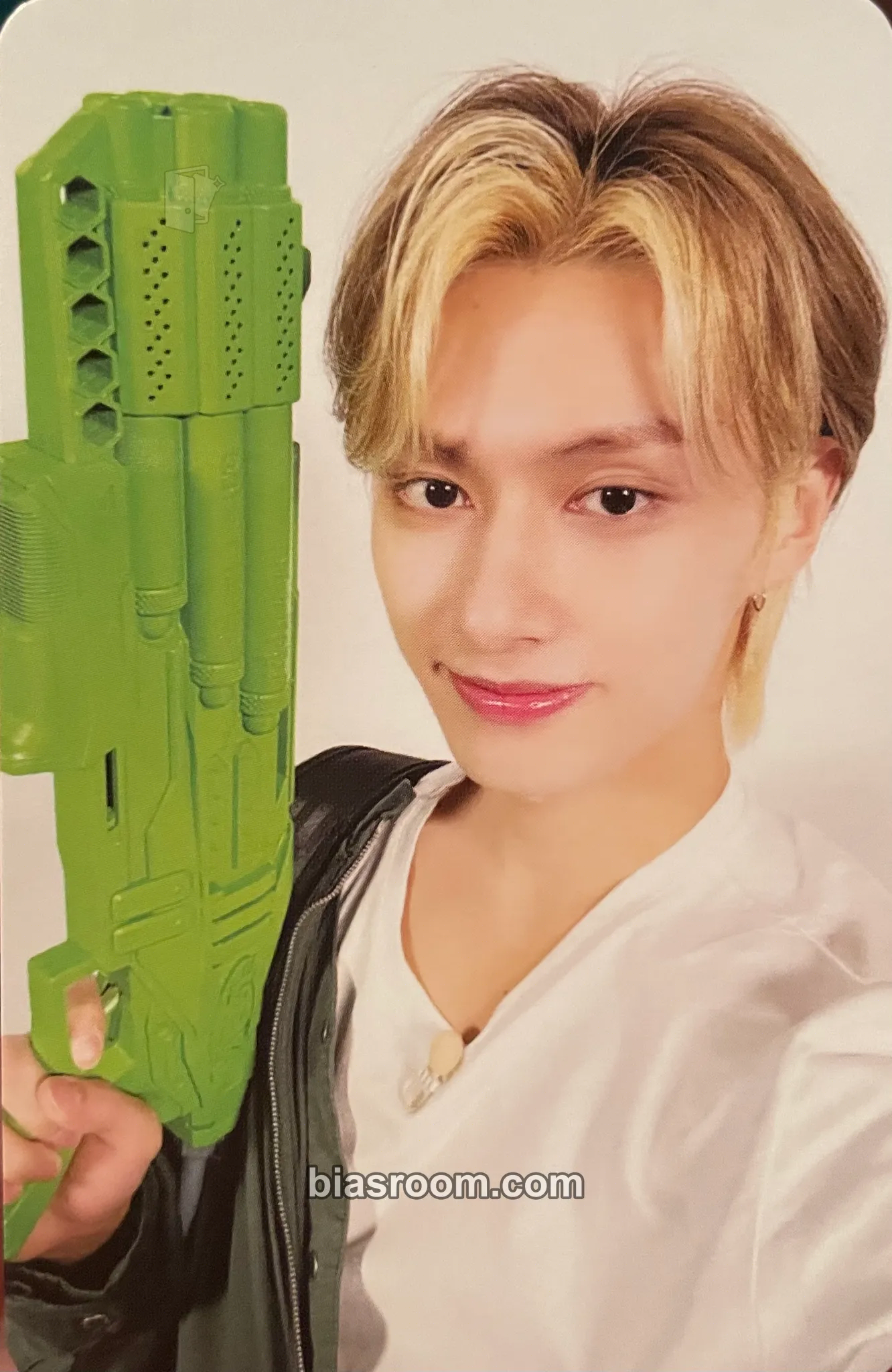 Jun Going Magazine Vol. 2 Photobook Photocard - SEVENTEEN - SEVENTEEN K-pop photocard