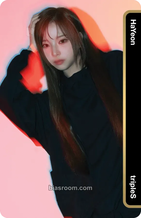 Hayeon Assemble24 Photocard - tripleS - tripleS K-pop photocard