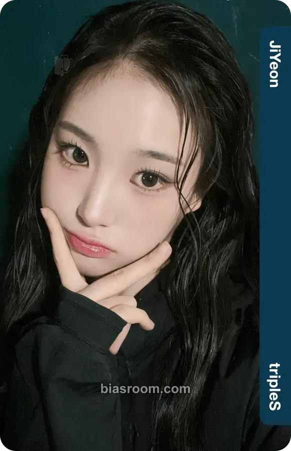 Jiyeon Assemble24 Photocard - tripleS - tripleS K-pop photocard