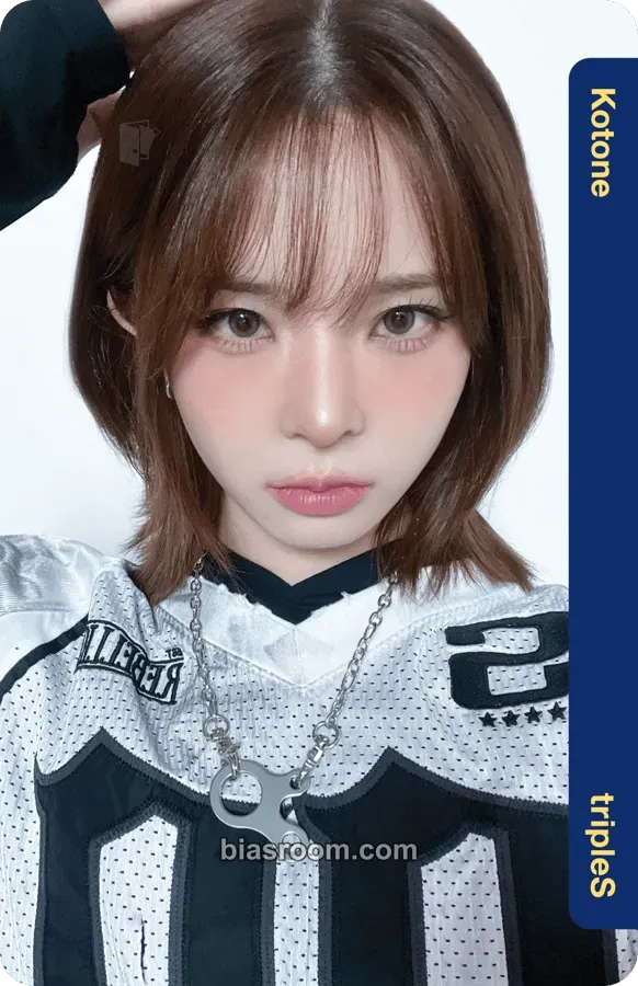 Kotone Performante Photocard - tripleS - tripleS K-pop photocard