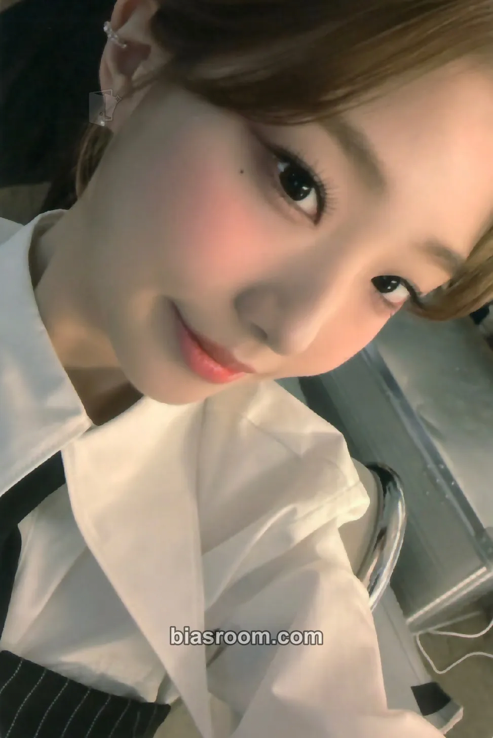 YeoJin C.Loo 1st Membership Photocard - Loossemble - Loossemble K-pop photocard