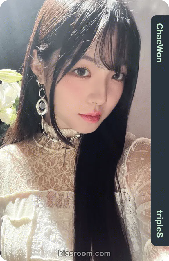 Chaewon Untitled Photocard - tripleS - tripleS K-pop photocard