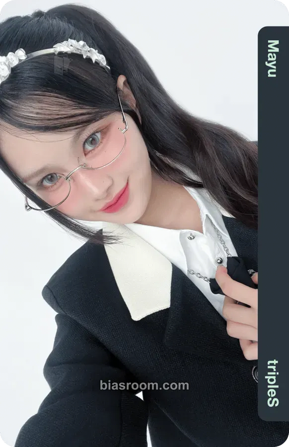 Mayu Untitled Photocard - tripleS - tripleS K-pop photocard