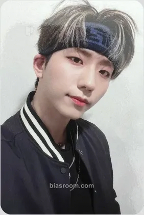 Gunil Deadlock Photocard - Xdinary Heroes - Xdinary Heroes K-pop photocard