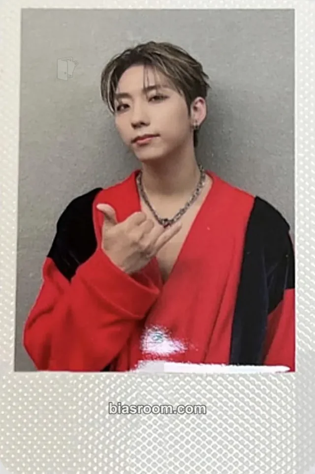 Xdinary Heroes - Deadlock Album streaming event week 2 polaroid