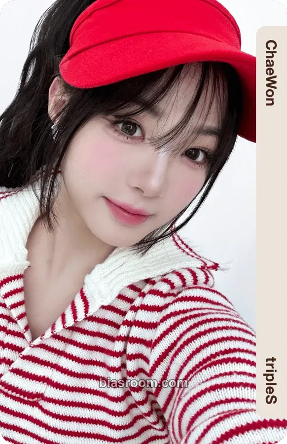 Chaewon 2025 Season's Greetings: tripleSchool Photocard - tripleS - tripleS K-pop photocard