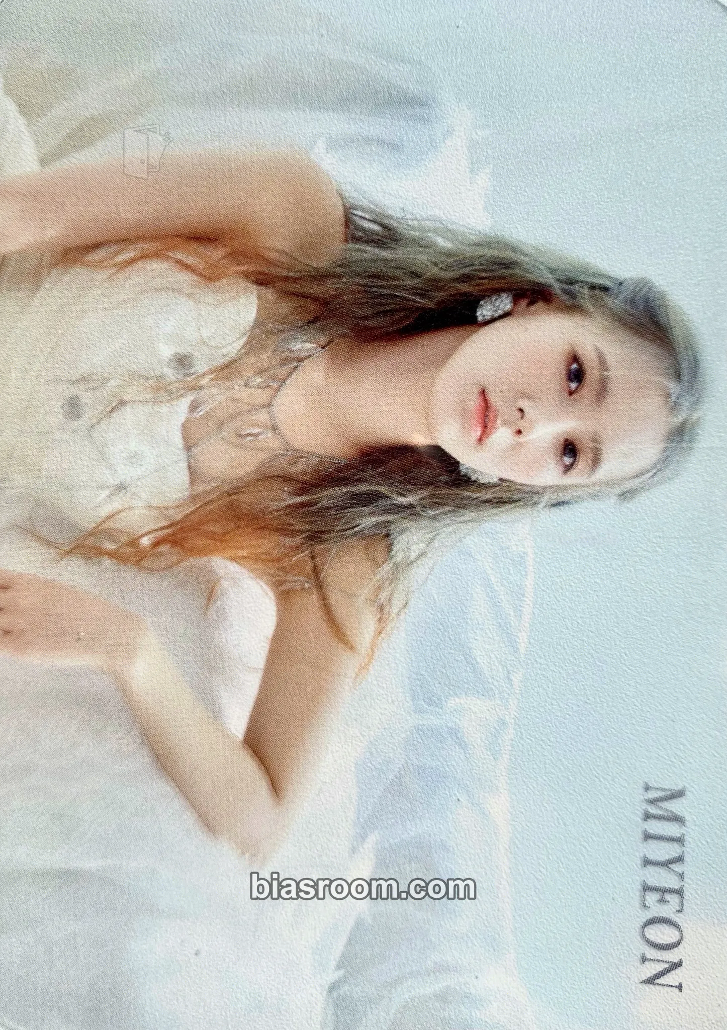 Miyeon I Trust Photocard - i-dle - i-dle K-pop photocard