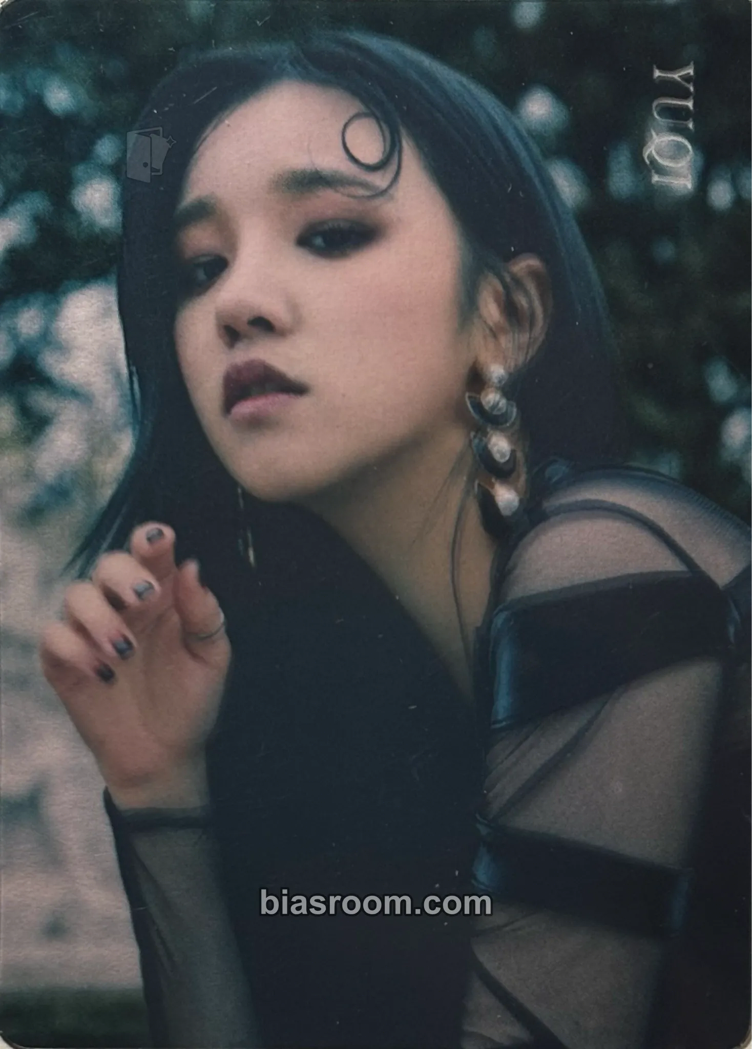 Yuqi I Trust Photocard - i-dle - i-dle K-pop photocard