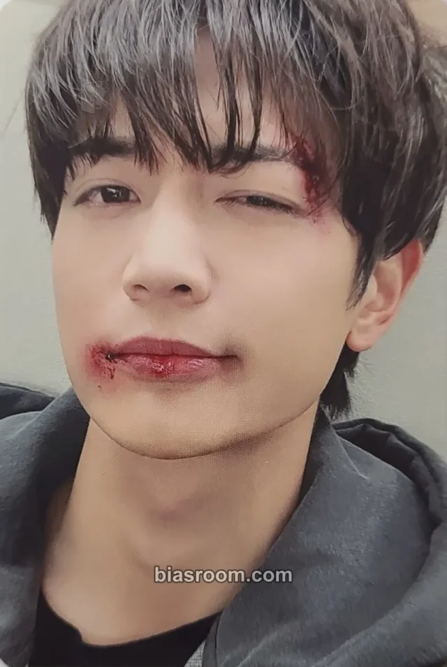 SHINee - Minho - CHASE Album album photocard solo album complete version