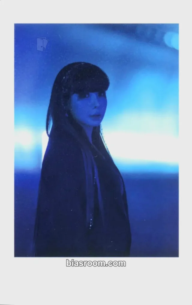 2NE1 - Bom - re:Blue Rose (Park Bom Solo) Album