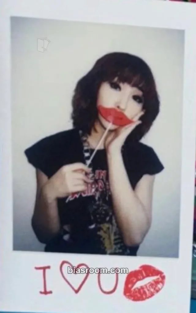 2NE1 - Minzy - Crush Album