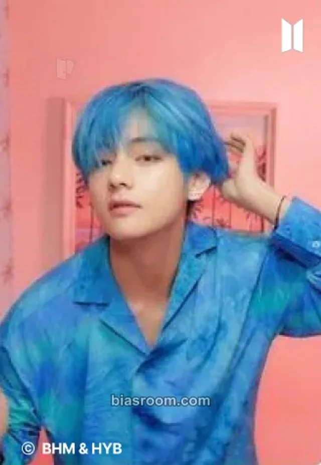 BTS - V - Map of the Soul: Persona Album merch merch photocard lenticular postcard