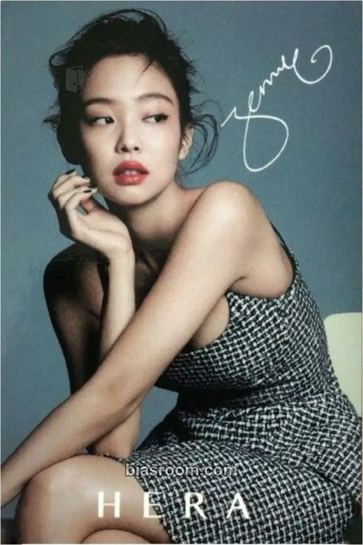 Jennie Jennie x HERA Photocard - BLACKPINK - BLACKPINK K-pop photocard