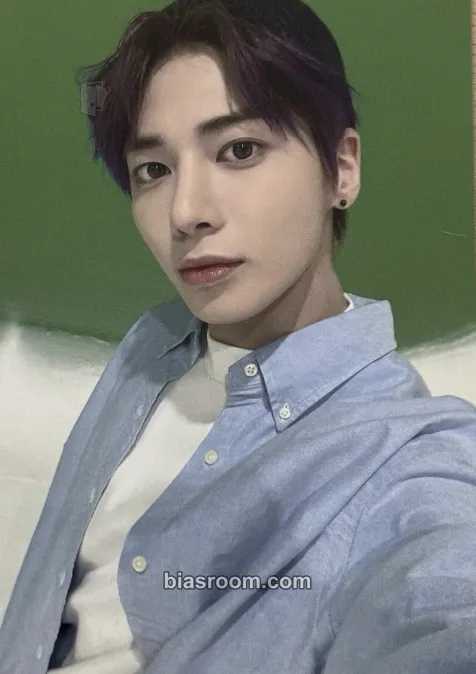 Taehyun 2022 Fanlive Moa X Together Photocard - TOMORROW X TOGETHER - TOMORROW X TOGETHER K-pop photocard