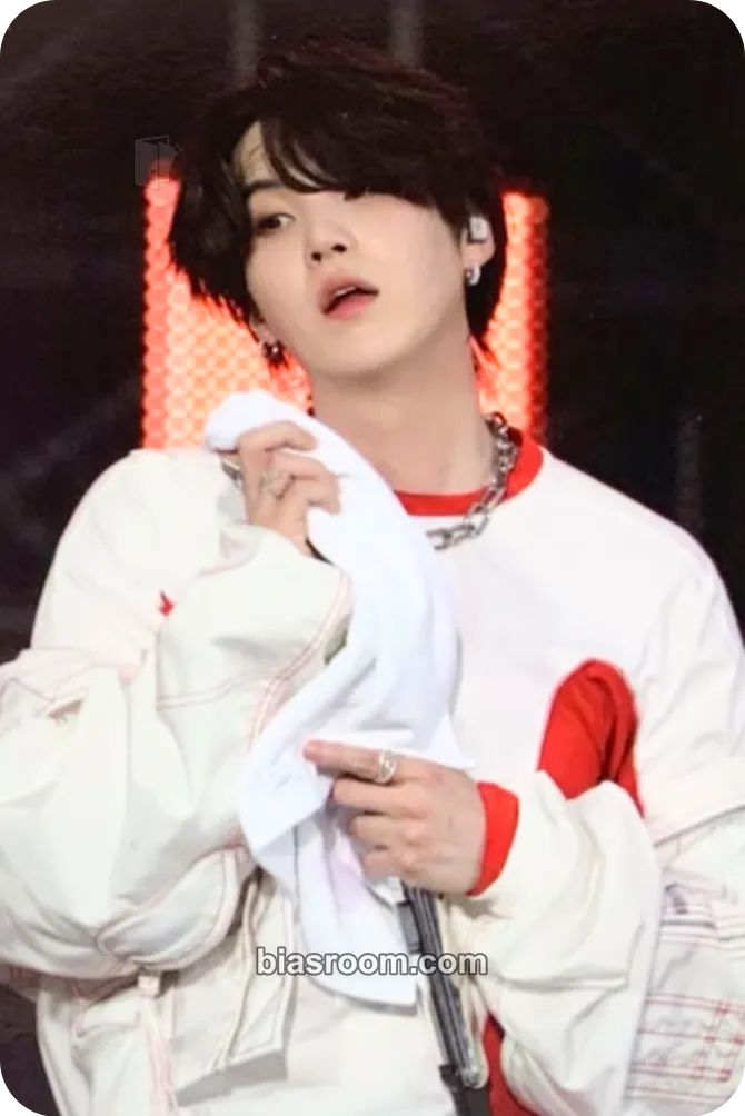 SUGA HYBE Insight Museum Photocard - BTS - BTS K-pop photocard