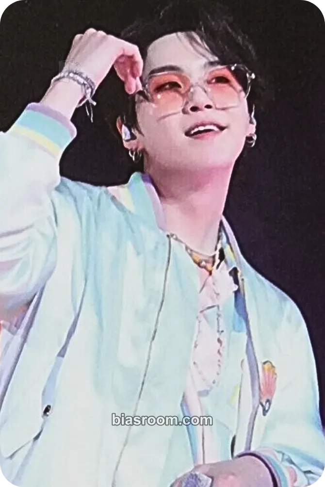 SUGA HYBE Insight Museum Photocard - BTS - BTS K-pop photocard