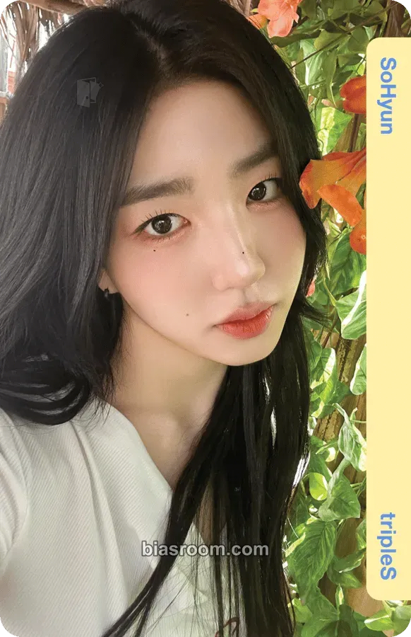 Sohyun tripleS 1st Fanclub Inauguration Ceremony: WAV Surfing Club First Opening Ceremony! Photocard - tripleS - tripleS K-pop photocard