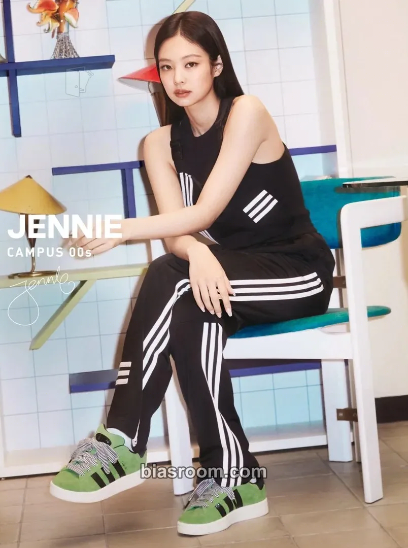 Jennie BLACKPINK x Adidas Photocard - BLACKPINK - BLACKPINK K-pop photocard