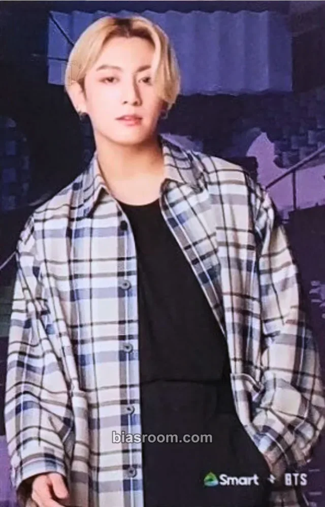 BTS - Jungkook - Smart Communications (Live Smart) Other brand collaboration photocard set B version